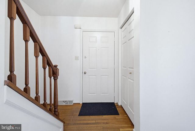 77 ROCKFORD RD, Mountville, PA 17554