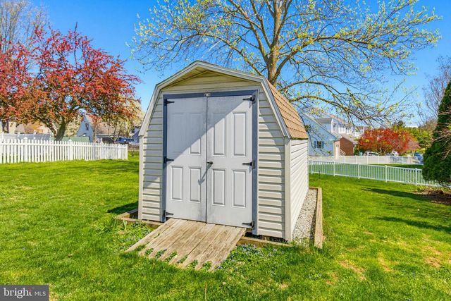 77 ROCKFORD RD, Mountville, PA 17554