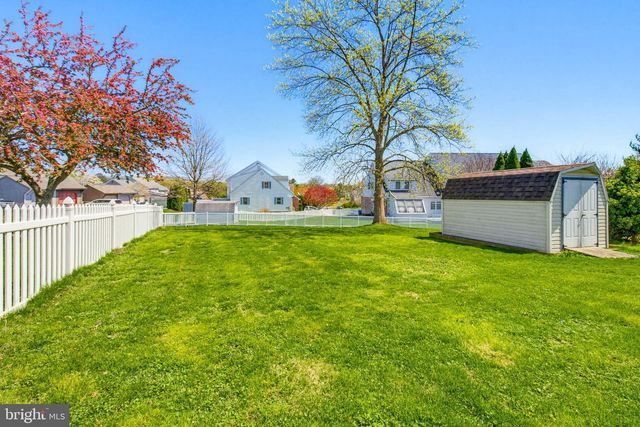 77 ROCKFORD RD, Mountville, PA 17554