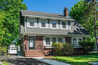 61 Prospect Street, Verona, NJ 07044
