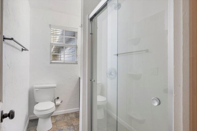 925 27th Avenue, Vero Beach, FL 32960