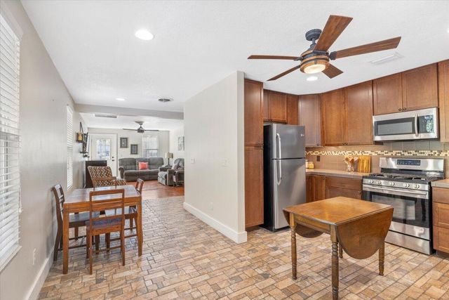 925 27th Avenue, Vero Beach, FL 32960