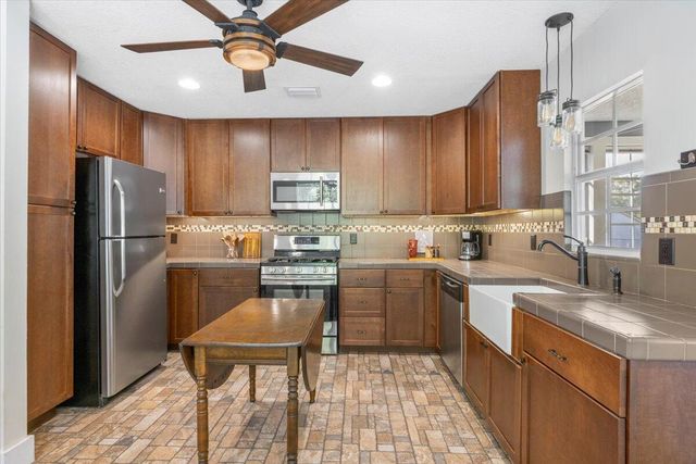 925 27th Avenue, Vero Beach, FL 32960