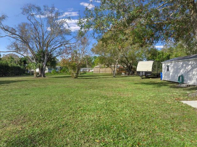 925 27th Avenue, Vero Beach, FL 32960