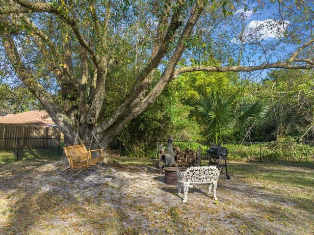 925 27th Avenue, Vero Beach, FL 32960