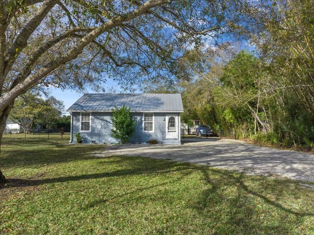 925 27th Avenue, Vero Beach, FL 32960