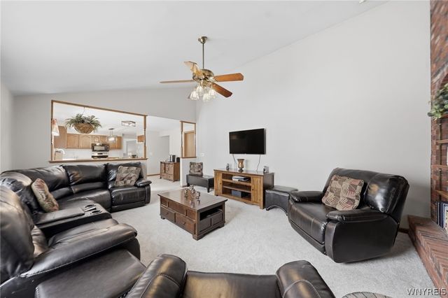 2208 Katherine Drive, Wheatfield, NY 14304