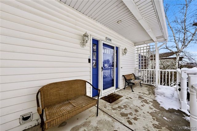 2208 Katherine Drive, Wheatfield, NY 14304