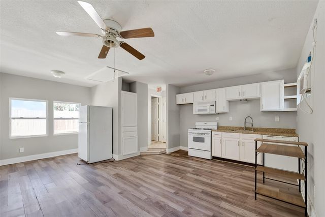 1810 Indian Shores Road, Crosby, TX 77532