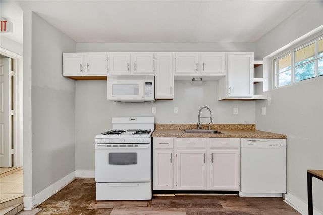 1810 Indian Shores Road, Crosby, TX 77532