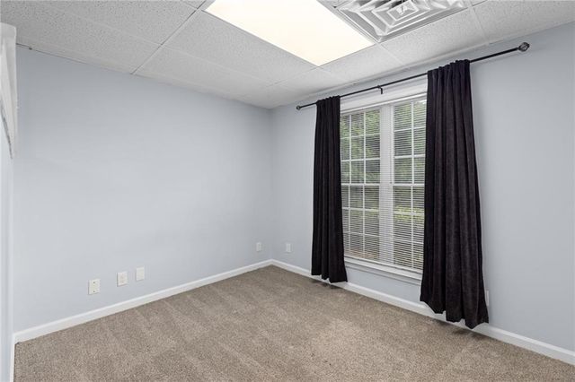 106 Hearthstone Drive, Woodstock, GA 30189
