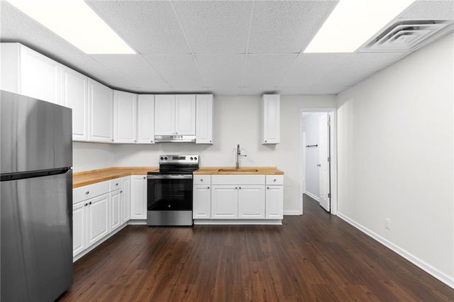 106 Hearthstone Drive, Woodstock, GA 30189