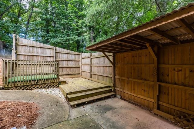 106 Hearthstone Drive, Woodstock, GA 30189