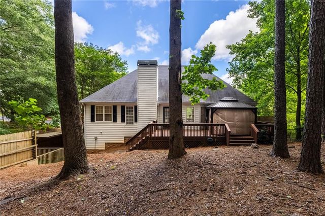 106 Hearthstone Drive, Woodstock, GA 30189