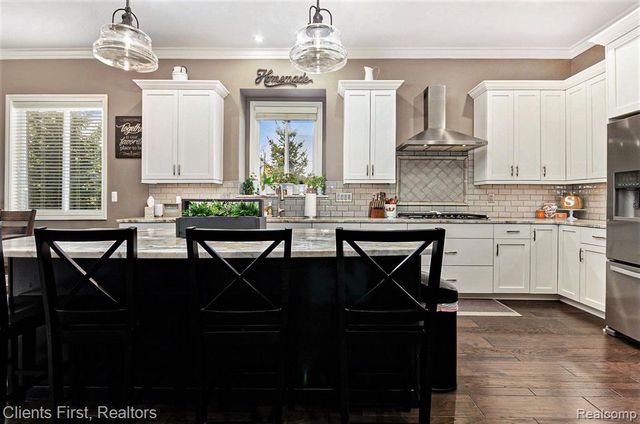 60975 Stonecrest Drive, Washington, MI 48094