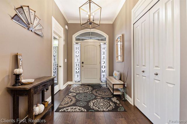 60975 Stonecrest Drive, Washington, MI 48094