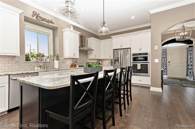 60975 Stonecrest Drive, Washington, MI 48094