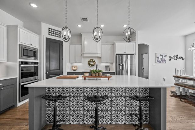 129 Southern Court, Springtown, TX 76082