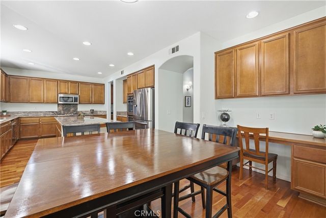 40741 Oakmont Court, Palmdale, CA 93551