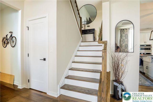 6922 Cedar Drive, East Allen Twp, PA 18014