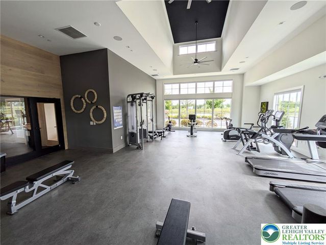 6922 Cedar Drive, East Allen Twp, PA 18014