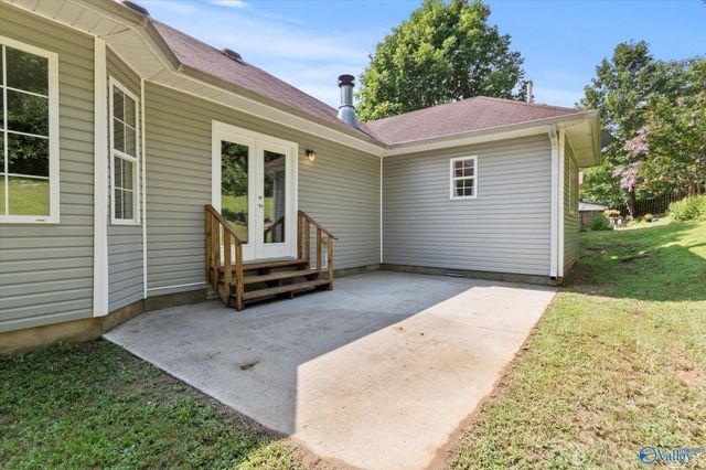 176 Hollington Drive NE, Huntsville, AL 35811