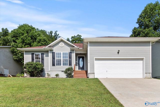 176 Hollington Drive NE, Huntsville, AL 35811