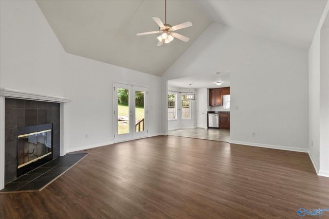 176 Hollington Drive NE, Huntsville, AL 35811