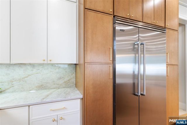 333 Harrison Street, Paramus, NJ 07652