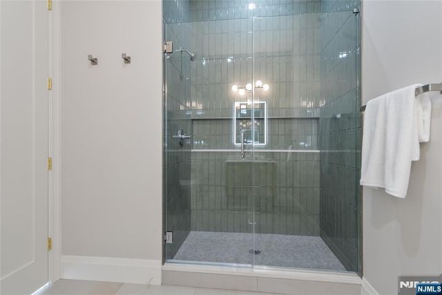 333 Harrison Street, Paramus, NJ 07652