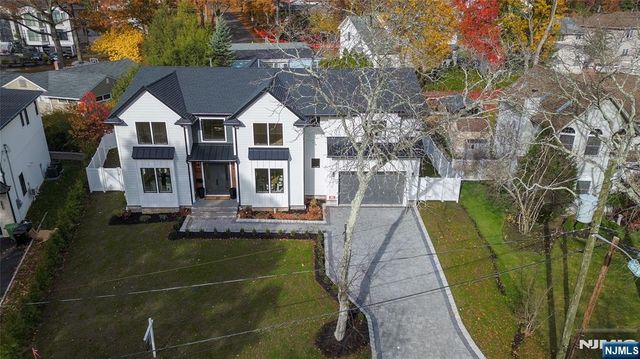 333 Harrison Street, Paramus, NJ 07652