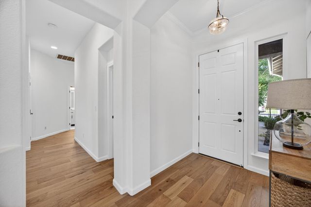 10300 Nick Way, Elk Grove, CA 95757