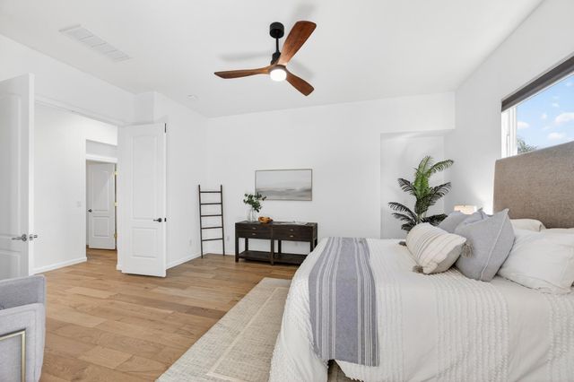 10300 Nick Way, Elk Grove, CA 95757