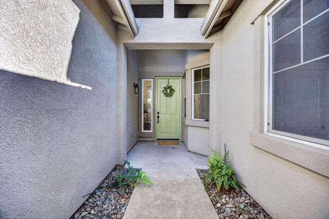 10300 Nick Way, Elk Grove, CA 95757