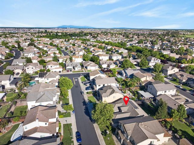 10300 Nick Way, Elk Grove, CA 95757