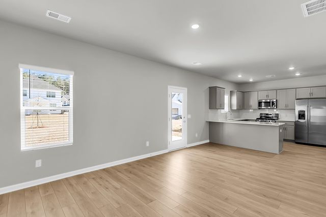 112 Clarabelle Lane, Summerville, SC 29483