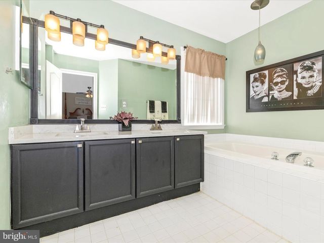 11161 POND FOUNTAIN CT, New Market, MD 21774