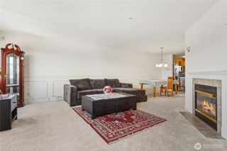 7818 228th Street SW #106, Edmonds, WA 98026