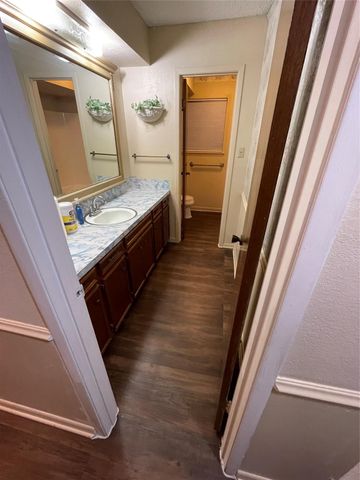 16526 Walnut Springs Lane, Magnolia, TX 77355