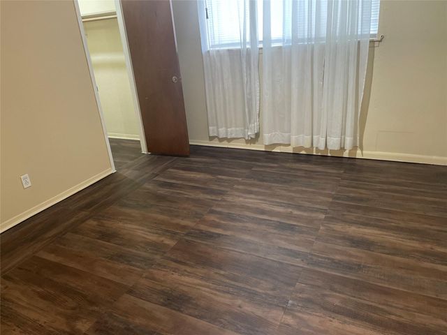 16526 Walnut Springs Lane, Magnolia, TX 77355