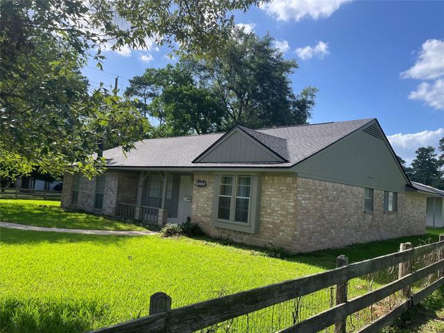 16526 Walnut Springs Lane, Magnolia, TX 77355