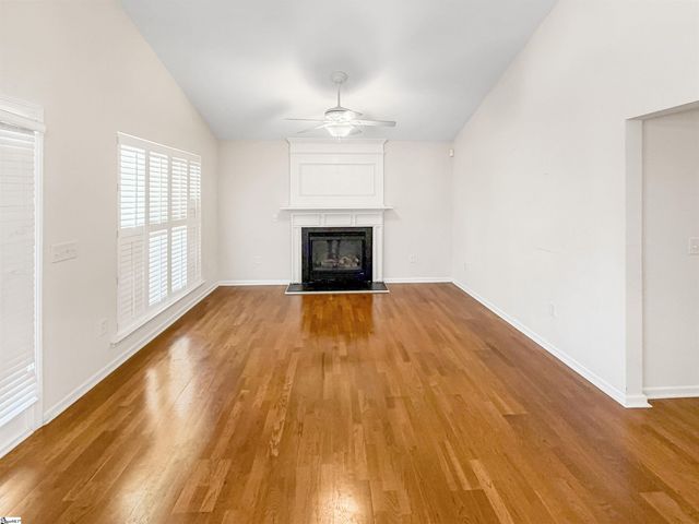531 Glenlea Lane, Greenville, SC 29617
