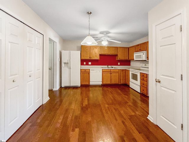 531 Glenlea Lane, Greenville, SC 29617