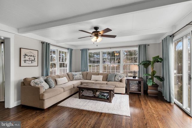 116 FOX CHASE LN, Cherry Hill, NJ 08034