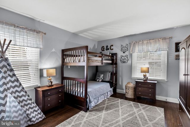 116 FOX CHASE LN, Cherry Hill, NJ 08034