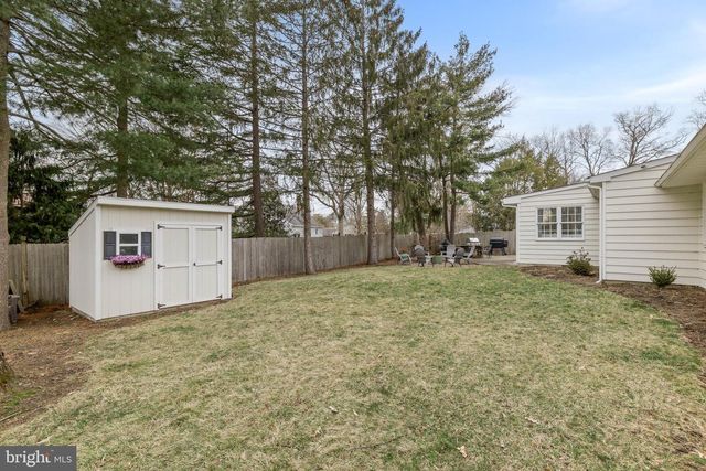 116 FOX CHASE LN, Cherry Hill, NJ 08034