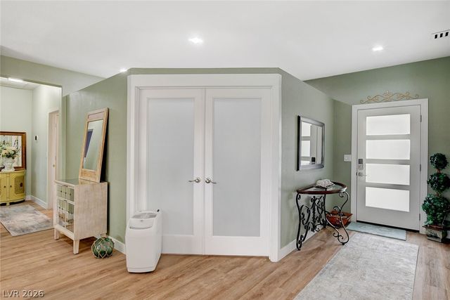 2831 Goldcreek Street, Henderson, NV 89052