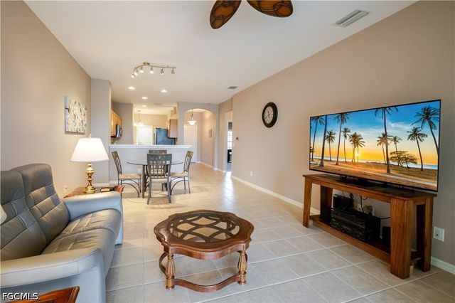 20911 Calle Cristal LN 3, North Fort Myers, FL 33917