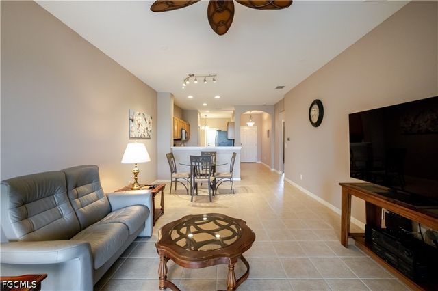 20911 Calle Cristal LN 3, North Fort Myers, FL 33917
