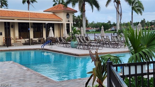 20911 Calle Cristal LN 3, North Fort Myers, FL 33917